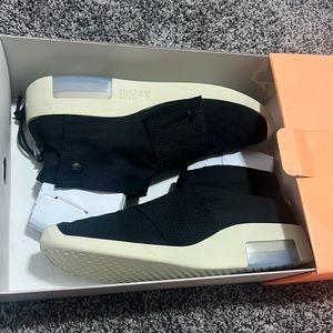 Like new, Nike fear of God shoes